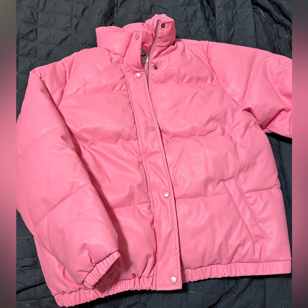 Pink puffer coat size 1x